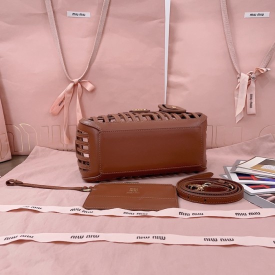 Replica Miu Miu Cognac Leather Basket Bag - 1:1 Quality | miumiureplica.com Replica Miu Miu Cognac Leather Basket Bag Front View