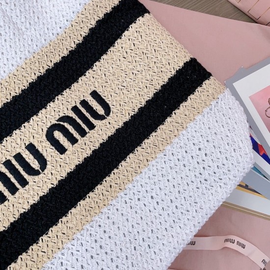 Replica Miu Miu Raffia effect woven tote bag  in White - 1:1 AAA Quality