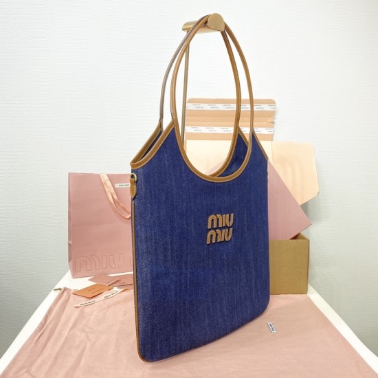 Replica Miu Miu IVY Leather bag - 1:1 Quality | miumiureplica.com Replica Miu Miu IVY Canvas and Leather Bag - 1:1 AAA Quality