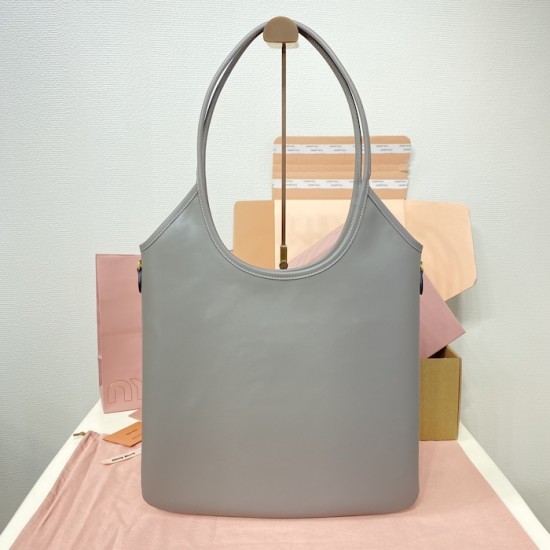 Replica Miu Miu IVY Leather bag - 1:1 Quality | miumiureplica.com Replica Miu Miu IVY Leather Bag in Grey