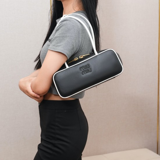 AAA Fake Miu Miu Black Beau Bag| miumiureplica.com Replica Miu Miu Black Beau leather bag - perfect clone with triangle logo